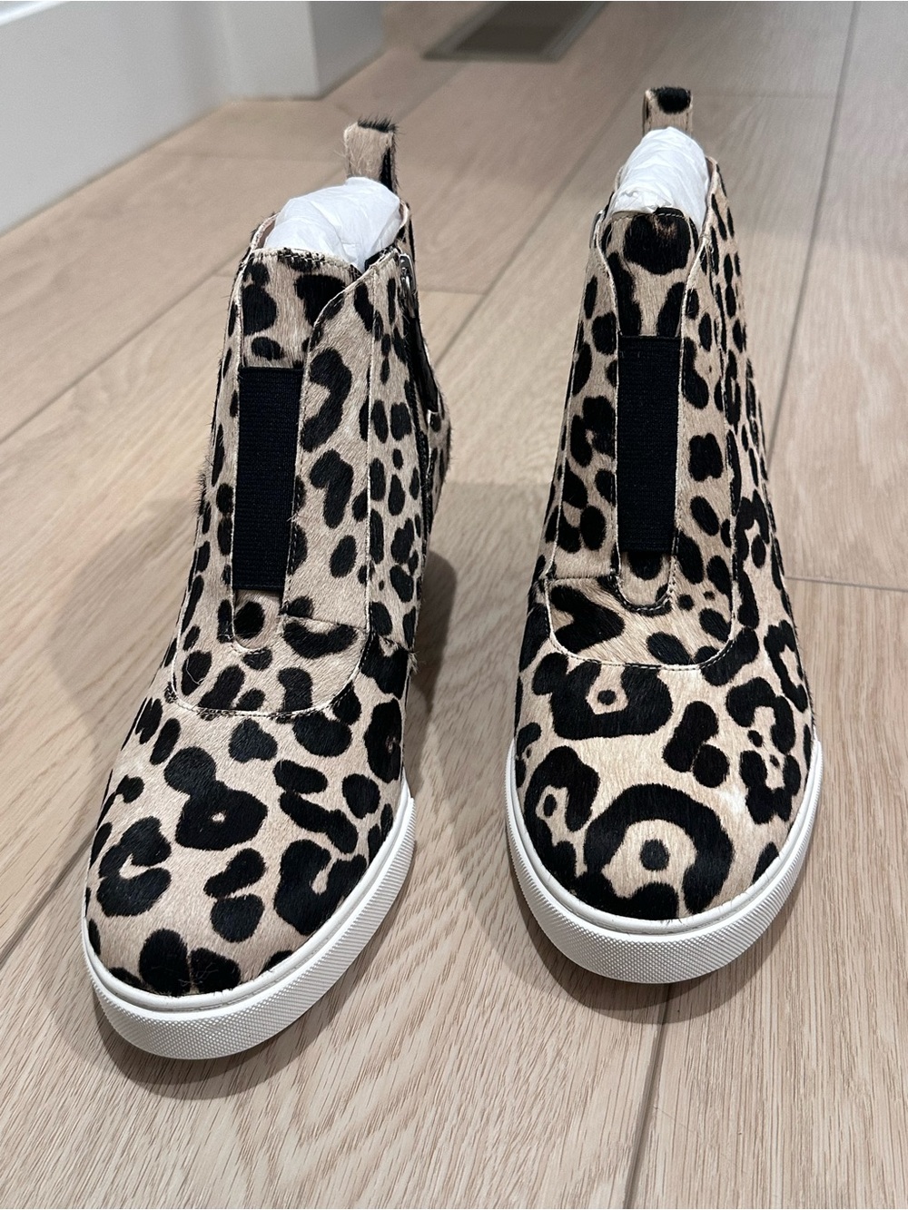 Linea Paolo Anna3 Leopard Haircalf Wedge Sneakers 8.5 NIB